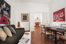 Apartment in Rome - Monti Deluxe - Terrace Spectacular View